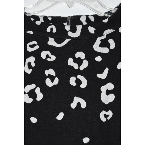 Talbots Small Sweater Abstract Soft Stretch Back Zip Comfy Black White 3/4 Slv - Picture 5 of 16